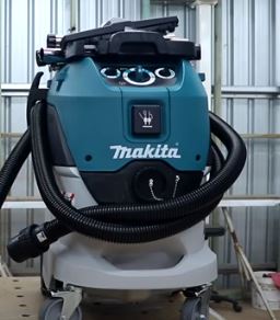 Makita VC4210L WetDry Vacuum Cleaner
