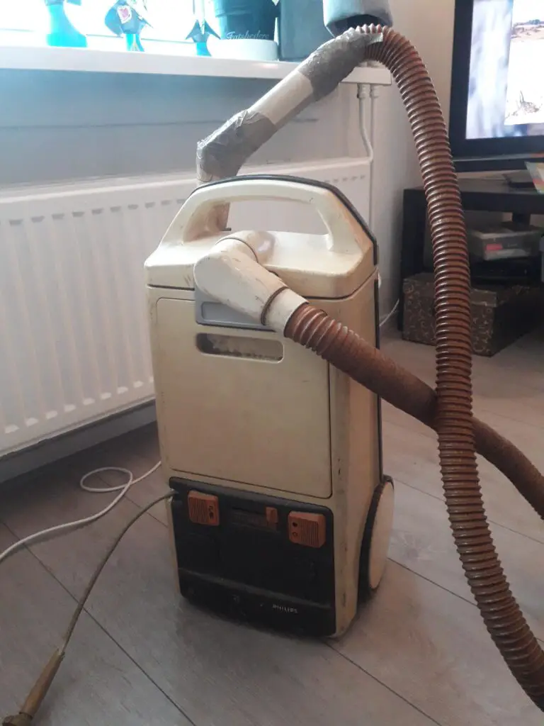 What to Do With Old Vacuum Cleaner